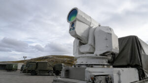 DragonFire: Großbritanniens Laserwaffe für die Flotte [Bildinhalt mit KI erstellt]
